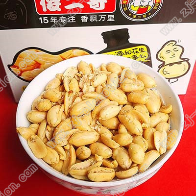 What industries are bag-feeding packaging machines suitable for?